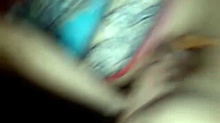 me cojo a mi vecina latina despues de fiesta