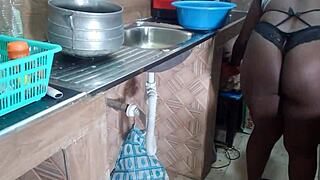 Punheta Afia��o Com Unhas Longas Tormento Orgasmo Na Boca