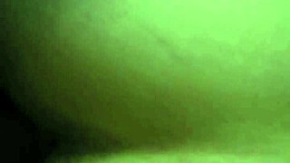 Despiertan a Lulita Star con un Vergazo en la Boca