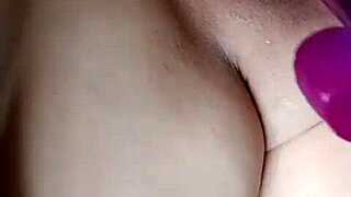 jugos de placer: juices of pleasure in lesbian scenes