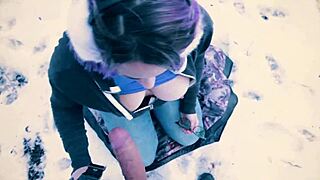 Yukina Saeki throats her man in chunky lingerie