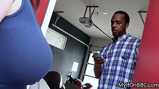 I help fix her car by using my big tits for titty fuck.