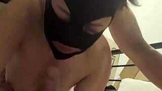 Her slobbering juicy deepthroat on the big cock drives me crazy.