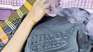 College girls finger their pussies and smoke 😏