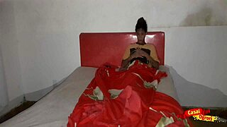 minha enteada uma putinha que me d� o cu quando a m�e n�o est� em casa