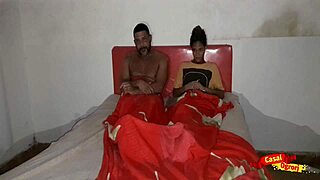 minha enteada uma putinha que me d� o cu quando a m�e n�o est� em casa