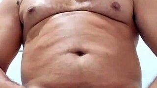 Yuri Gaucho, Brazilian Bear, Gives Amateur Handjob Leading To Huge Cumload