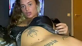 Slutty goth teen 18+ fucks her big ass solo