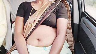 Beautiful Saree Call Girl Dirty Talks in Car Sex
