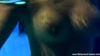 Seductive Lovely Indian ENJOYING The Moments!