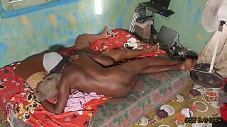 Ebony amateur gets fucked hard and squirting