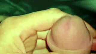 Watch this two-finger jack-off demo