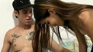 Hermanastra Pequeña Comes Home from Study Loving My Big Shaft Full Story