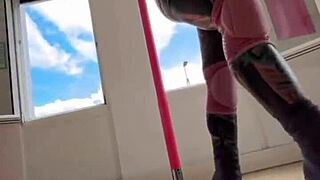 I dance exotically on the pole in heels.