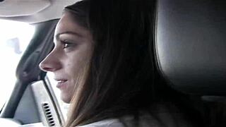 i am amina sky, and i enjoy raw sexual experiences.