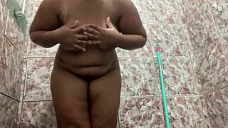 peitos enormes cheio de leite assista completo no red