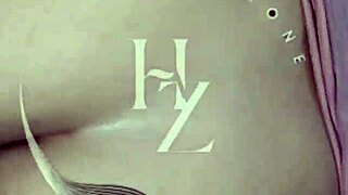 Con la esposa de mi tío hotzone183