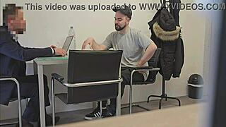 Straight insurance broker convinced to handle big cock