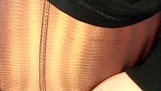 Novinha Masturbates Tearing Pants After Gym