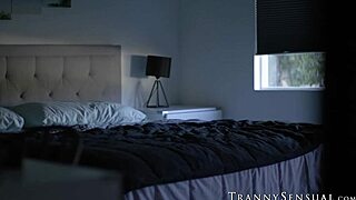 i can’t stop watching Tori Easton and Shiri Allwood bang hard