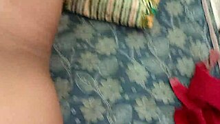 Indian Housewife Moans in Horny Masturbation