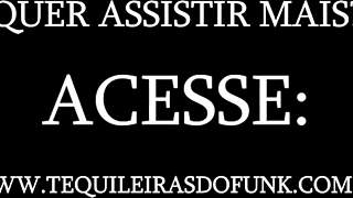 Debora Fantine vai cavalinho intensely