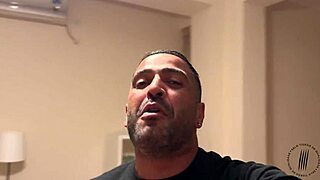 Can you handle this lesbian orgy? Ale Musa and Debora Fantini ride and lick balls.