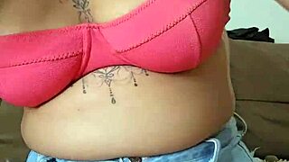 i want to rub my bare feet on your cock until you cum from foot fetish