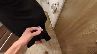 Risky bathroom public sex with guy met online dia ita