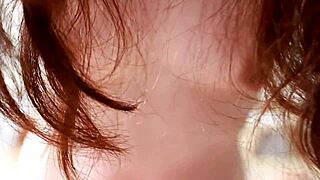 Amateur shaved housewife gets creampie in pov fuck