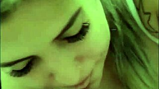 Sexo caseiro amador esposa peituda dando o cu bem gostoso