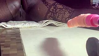 Amateur Slut Squirts on Huge Black Cock