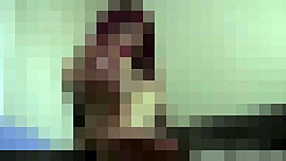 The milf dominatrix commands the slave boy to worship her feet