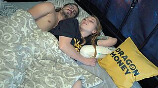 i share bed with stepfather who fucks my ass under covers