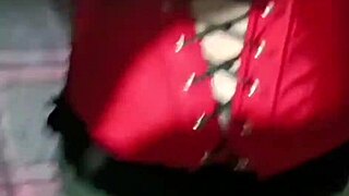 tv montando la verga de se�or maduro por dinero