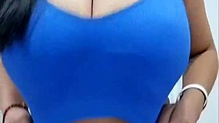 Big Tits for Lovers?