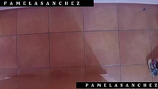 I put a hidden camera to see what happens in the closet.