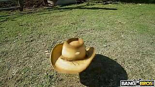 big booty blonde alexis andrews gets horny with mother-in-law action