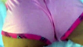 loirinha no banheiro do quarto dos meus pais com os sex toy