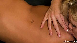 jessica jaymes gets cunnilingus from mature lover