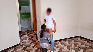 malvada dueña shows big ass for free stay