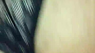 THAIS VIZINHA GOSTOSA DANDO O CUZINHO DE 4