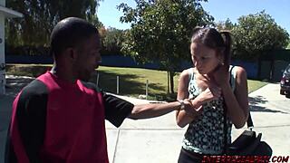 amber trades deepthroat for car keys from daddy