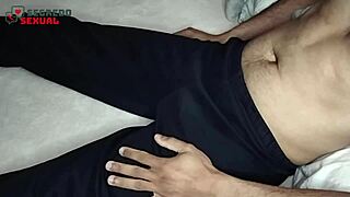 housewife massages husband's penis for first time, cumshot