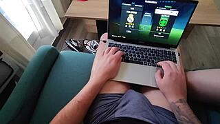 boyfriend wants fifa, i want to play with his dick