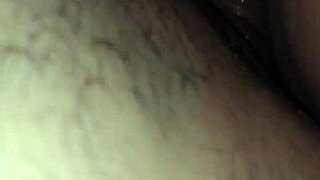 Buceta da morena gets wet from big cock fucking