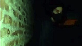 young pendeja touches herself outdoors