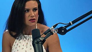 This up-close look at women's orgasms features MILF Penny Barber in a full solo masturbation scene.