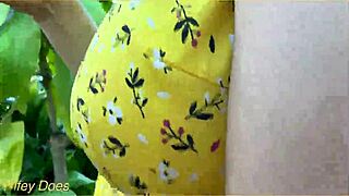 wifey steps out braless in cute summer dress looking amazing with blonde hair