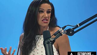 This up-close look at women's orgasms features MILF Penny Barber in a full solo masturbation scene.